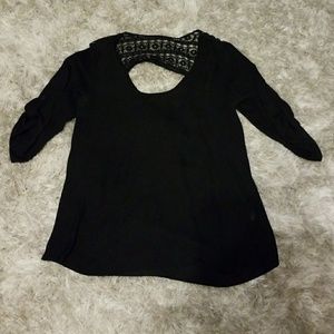 Large Buckle Top